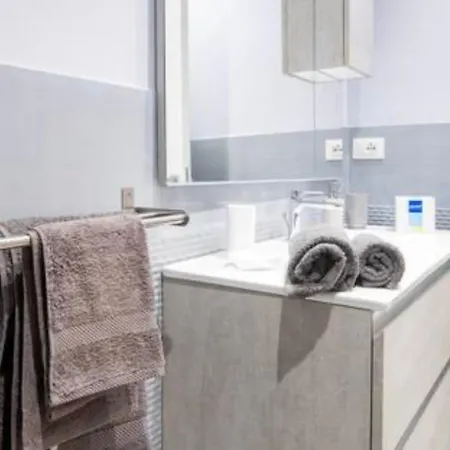 Tres Joli Centro * Turin