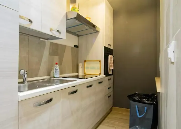 Tres Joli Centro * Τορίνο